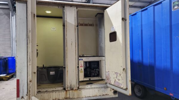 SecondHand12ft Welfare Unit for Sale -WC398 - Image 8